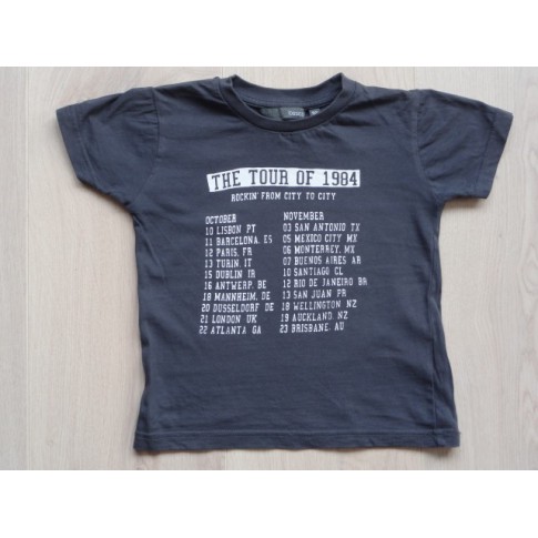 Hans Textiel Basics donkergrijs t-shirt "Tour of 1984" mt 92