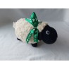 The Irish Soft Toy knuffel velours pluche zwart wit schaap groen lint 14 x 24 cm